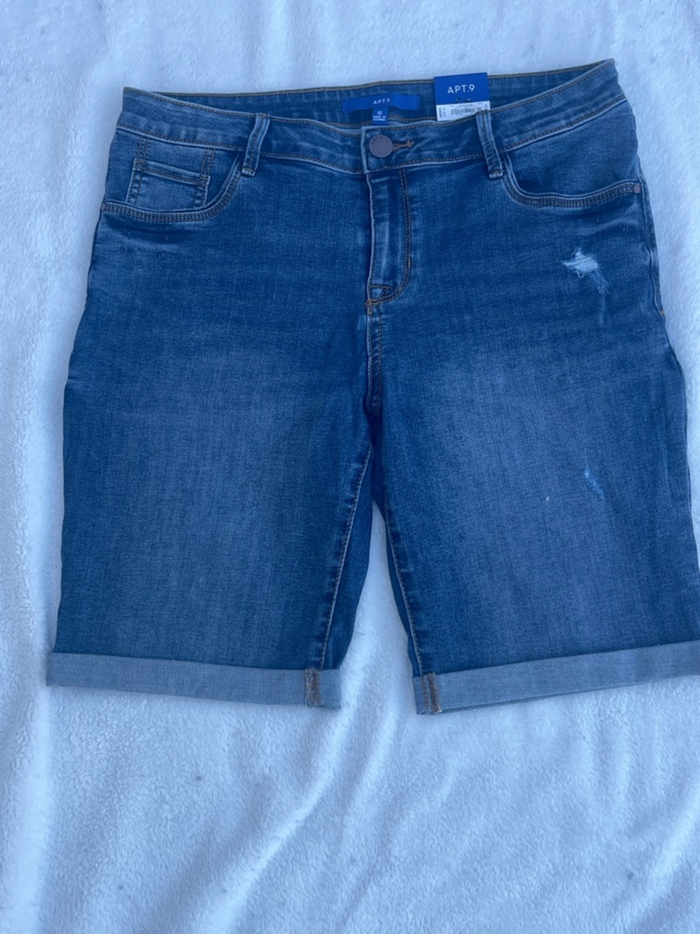 Apt. 9 Women's Mid-Blue Denim Bermuda Shorts